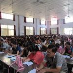 小学生心理健康教育怎么做:情绪表达与同伴交往是重点